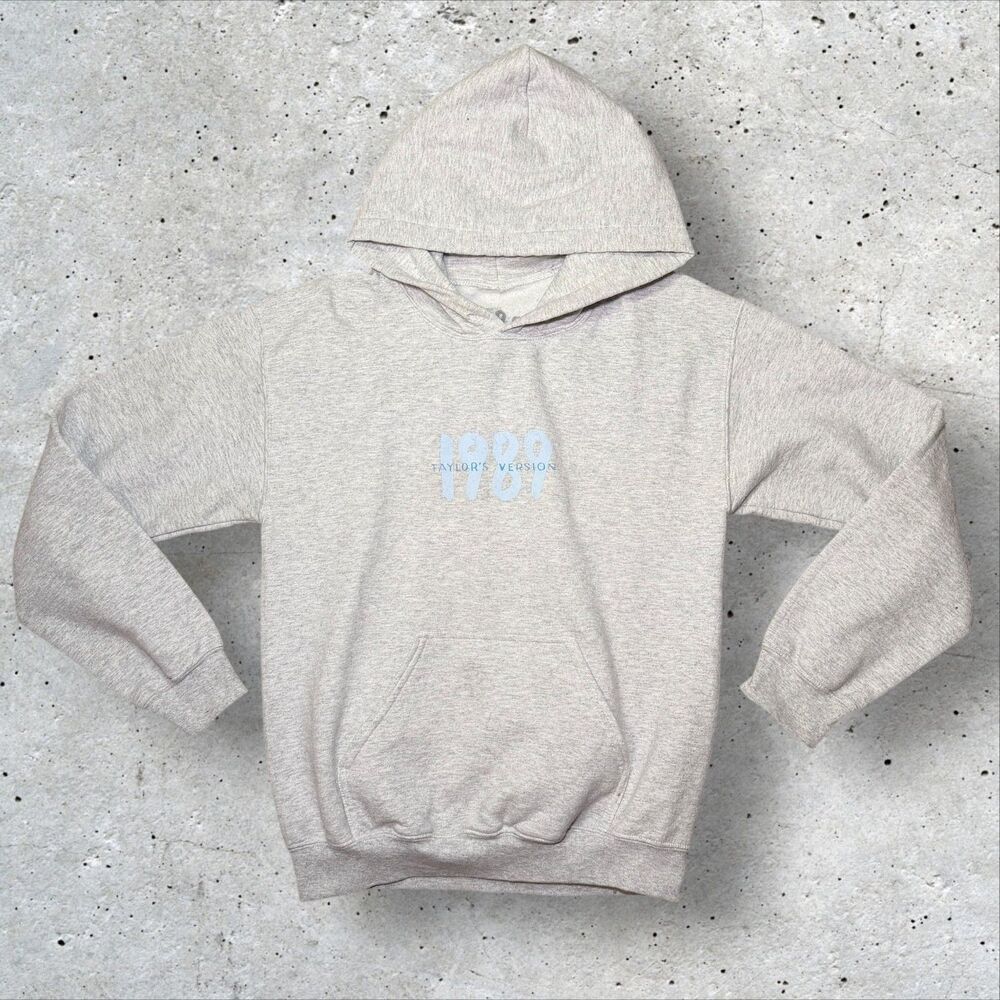 Taylor Swift 1989 Taylor’s Version Hoodie Small Gray Pullover Sweatshirt Merch